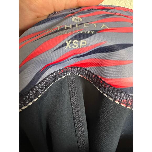 Athleta Electra Sonar Navy Blue Red 7/8 Workout Legging Size XS - Picture 9 of 9